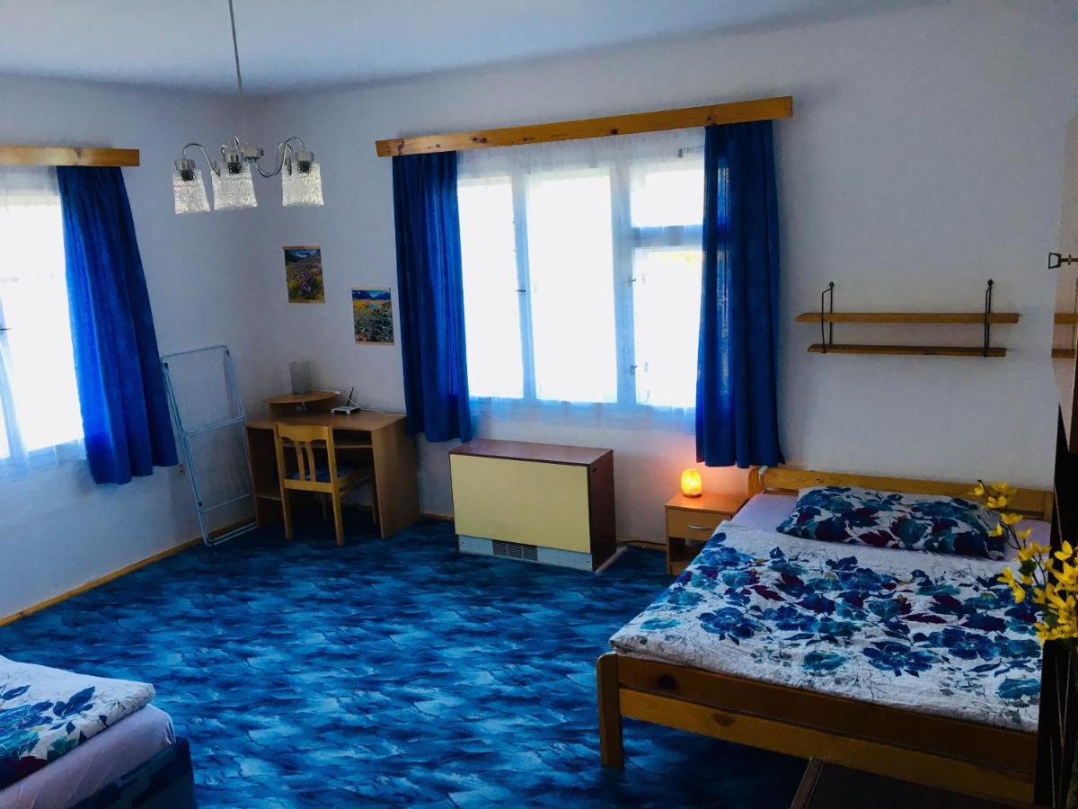 Apartman126 Харачов Екстериор снимка