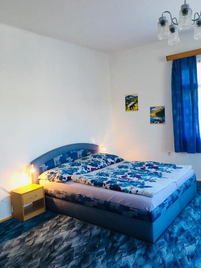 Apartman126 Харачов Екстериор снимка